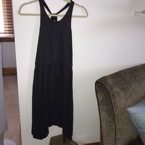 Grey dress with tie in the middle